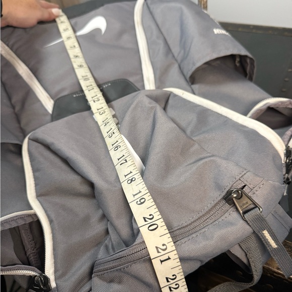 Nike Hoops Elite Max Air Team 2.0 Quad Zip Basketball Backpack Gray Gym Bag Logo - Picture 8 of 9